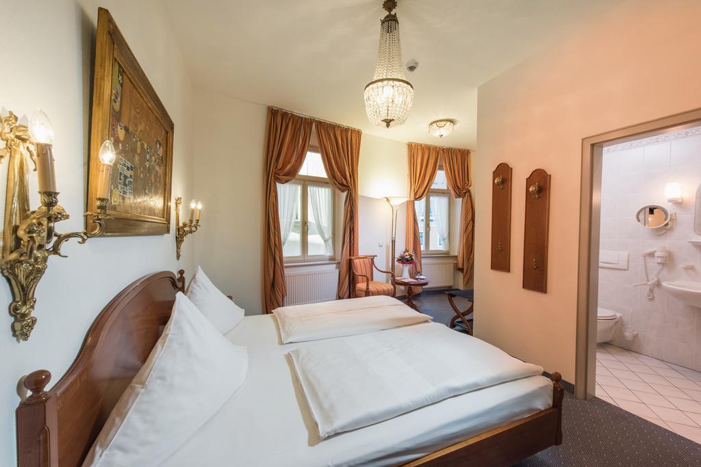 Hotel Goldener Loewe Майсен Стая снимка