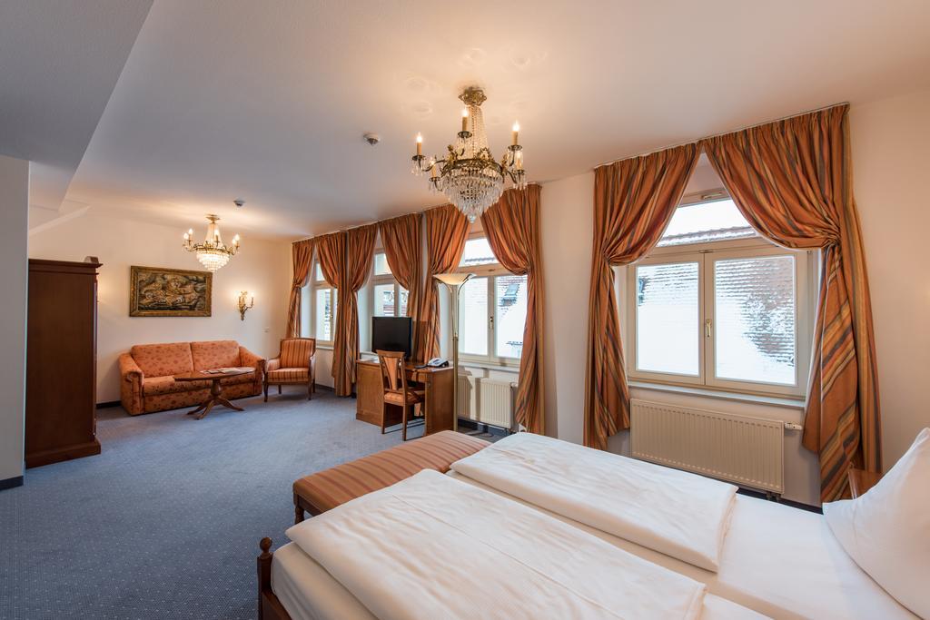 Hotel Goldener Loewe Майсен Екстериор снимка